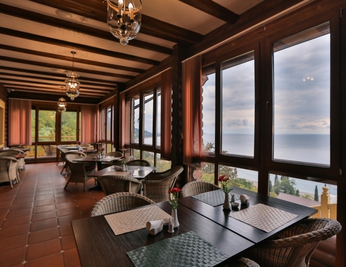 Рестораны и бары - Отель Villa Akvavizi / Вилла Аквавизи Гагра