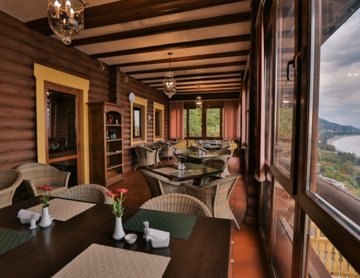 Рестораны и бары - Отель Villa Akvavizi / Вилла Аквавизи Гагра